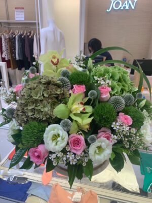 編號:C0017----董事長高雅盆花