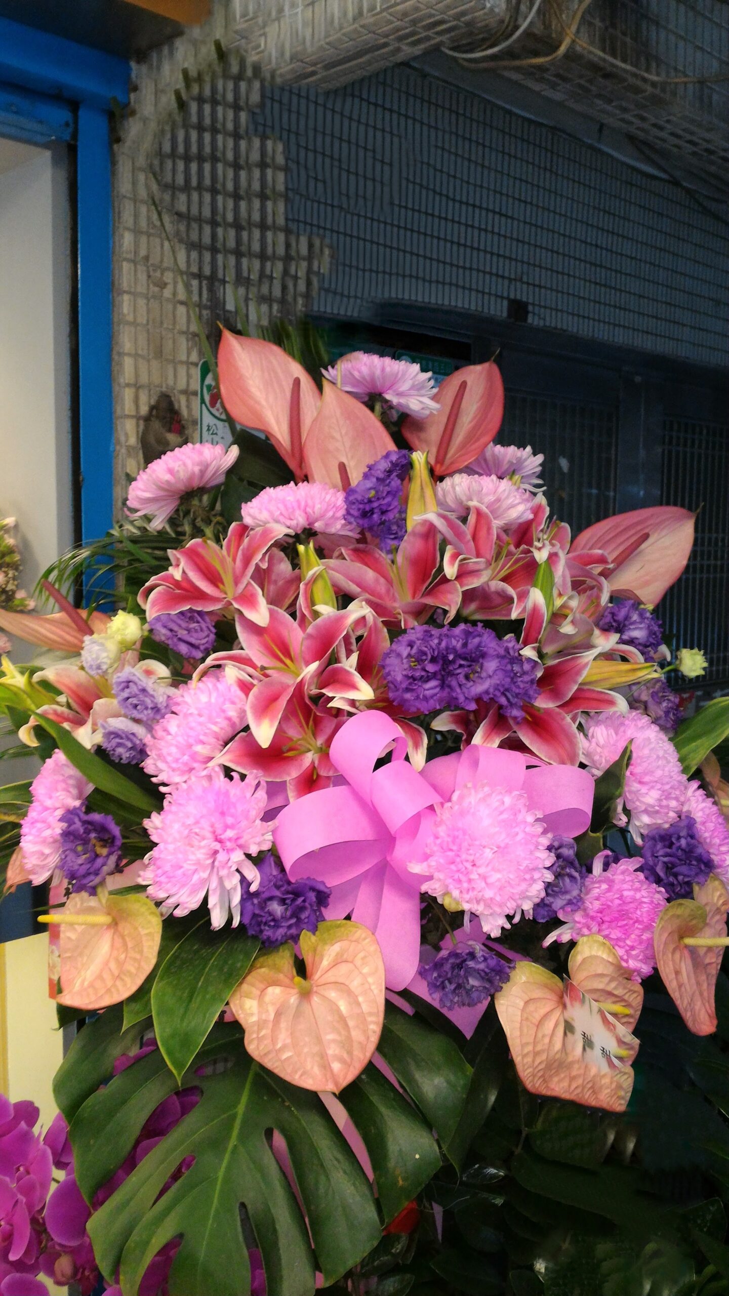 編號:A0041----粉紫花籃